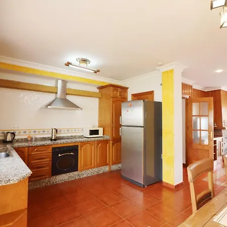 Maite With Pool And Hot Tub Spainsunrentals 1057 Vila Nerja