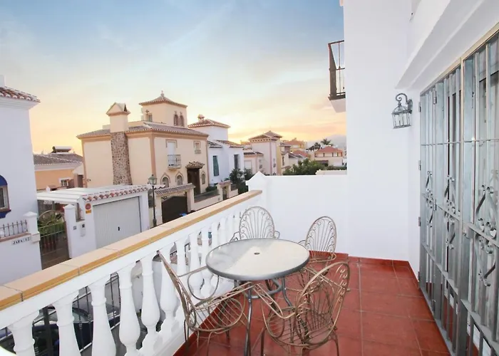Villa Maite With Pool And Hot Tub Spainsunrentals 1057 *